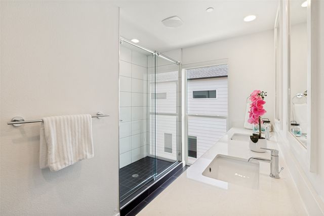 1430 Grigsby Avenue 104, Dallas, TX 75204