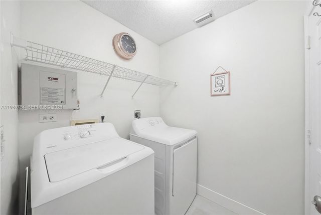 677 SE 22nd Dr, Homestead, FL 33033