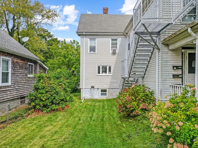 107 Franklin Street, Bristol, RI 02809