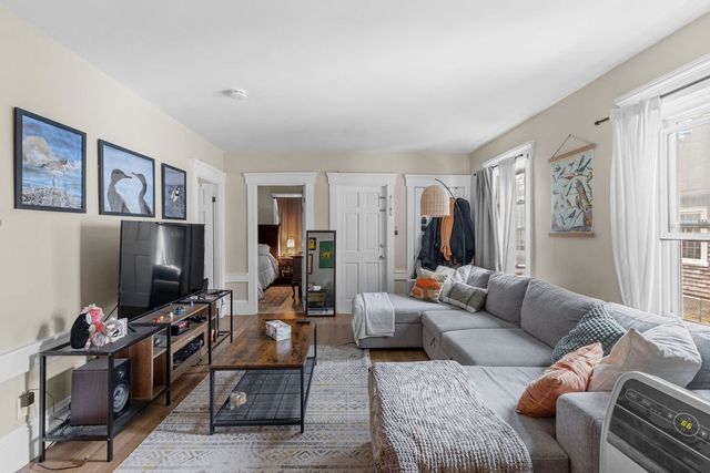 107 Franklin Street, Bristol, RI 02809