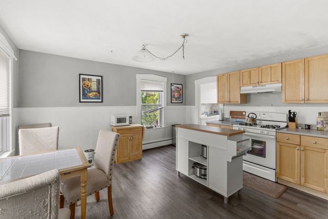 107 Franklin Street, Bristol, RI 02809