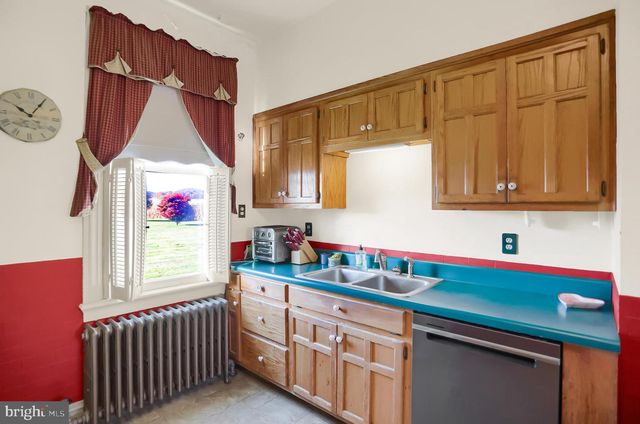 1910 OLD TRAIL RD, Liverpool, PA 17045