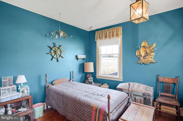 1910 OLD TRAIL RD, Liverpool, PA 17045