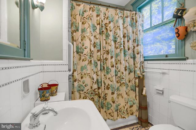 1910 OLD TRAIL RD, Liverpool, PA 17045
