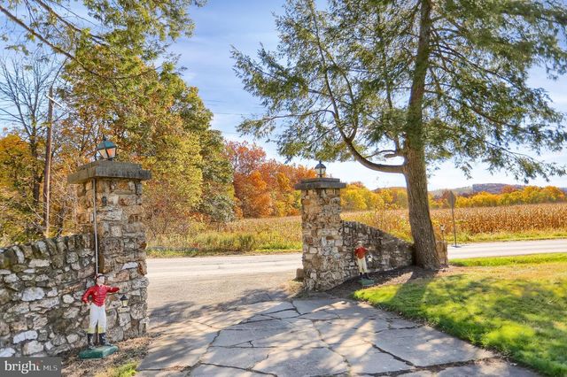 1910 OLD TRAIL RD, Liverpool, PA 17045