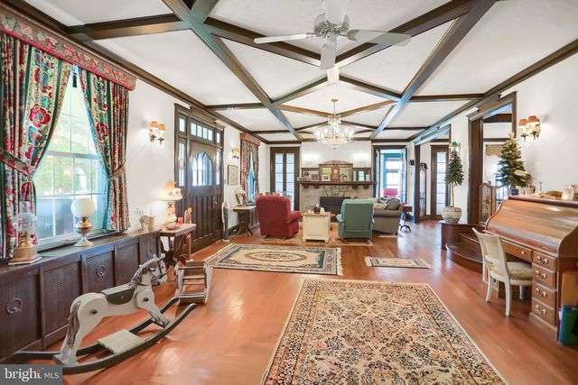 1910 OLD TRAIL RD, Liverpool, PA 17045