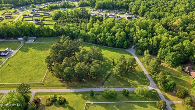 231 Zaner Drive, Jacksonville, NC 28540