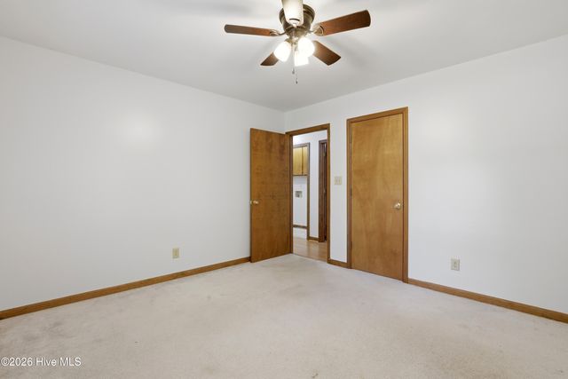 231 Zaner Drive, Jacksonville, NC 28540