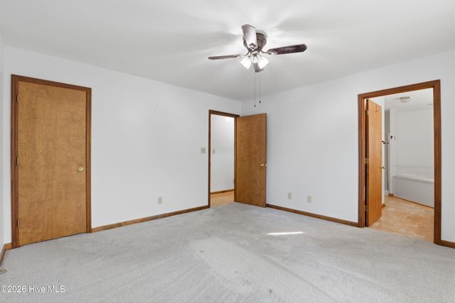 231 Zaner Drive, Jacksonville, NC 28540