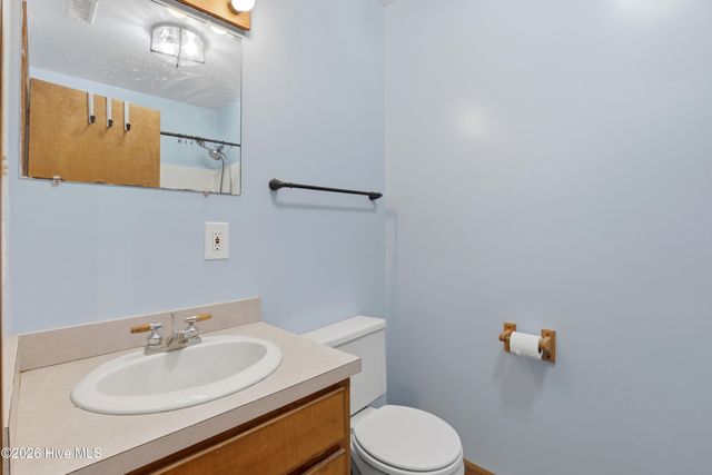 231 Zaner Drive, Jacksonville, NC 28540