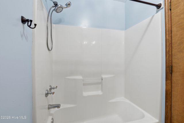 231 Zaner Drive, Jacksonville, NC 28540