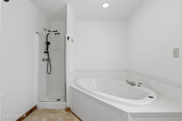 231 Zaner Drive, Jacksonville, NC 28540