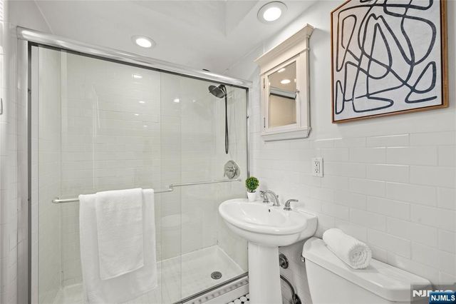99 Brookfield Avenue, Nutley, NJ 07110