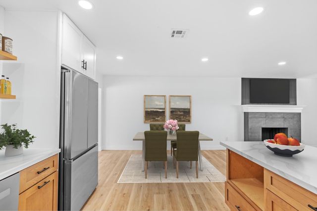 420 E Bellevue Rd, Merced, CA 95348