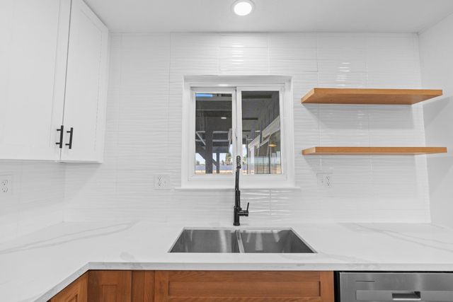 420 E Bellevue Rd, Merced, CA 95348