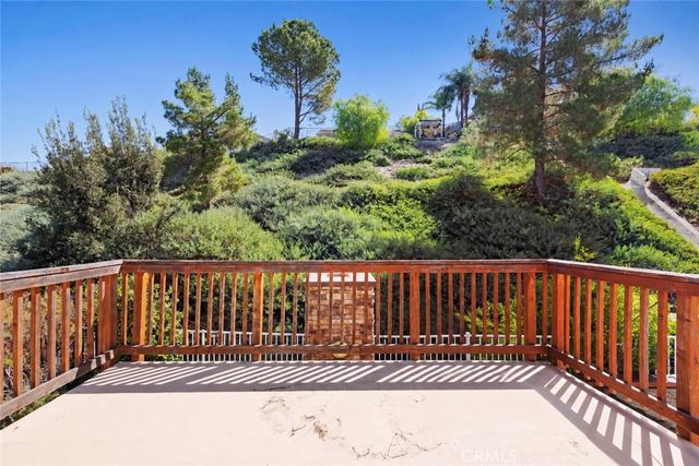 29342 Hidden Oak, Canyon Country, CA 91387