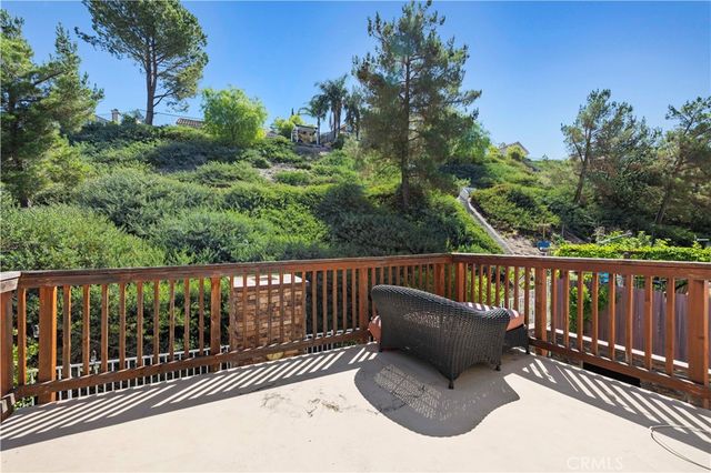 29342 Hidden Oak, Canyon Country, CA 91387