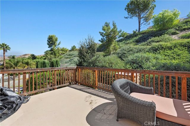 29342 Hidden Oak, Canyon Country, CA 91387