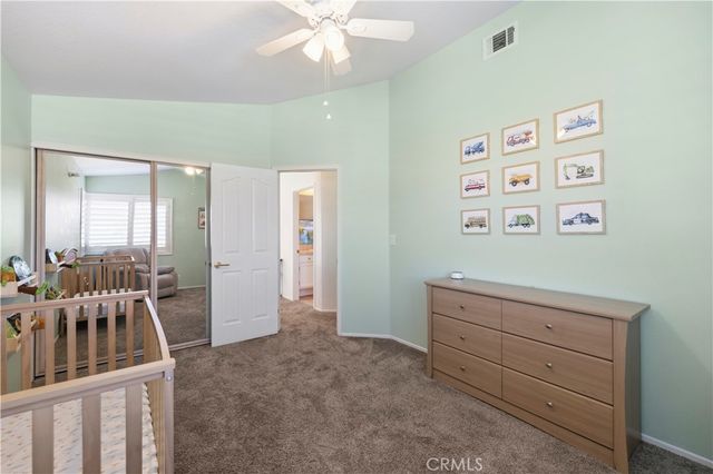 29342 Hidden Oak, Canyon Country, CA 91387