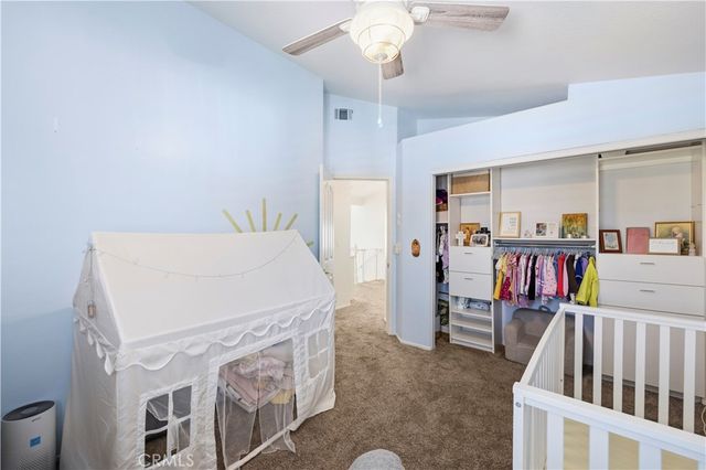 29342 Hidden Oak, Canyon Country, CA 91387