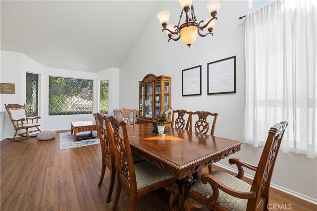 29342 Hidden Oak, Canyon Country, CA 91387