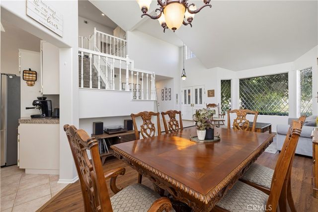 29342 Hidden Oak, Canyon Country, CA 91387