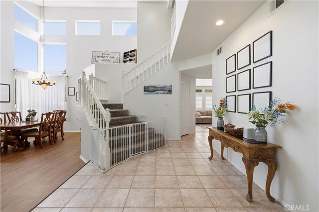 29342 Hidden Oak, Canyon Country, CA 91387