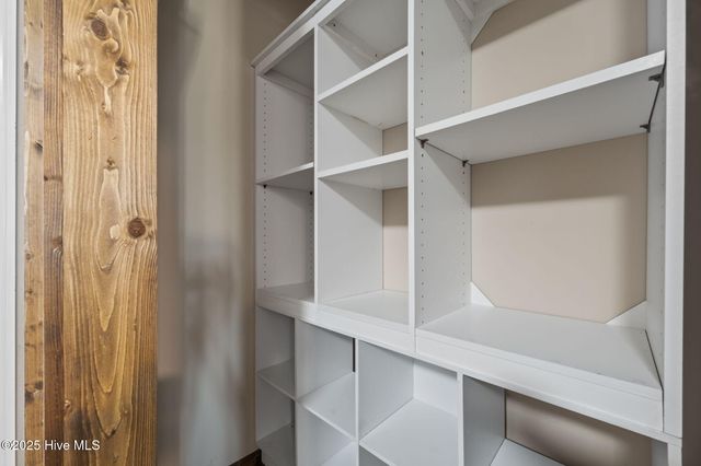 506 Sumrell Way, Hubert, NC 28539