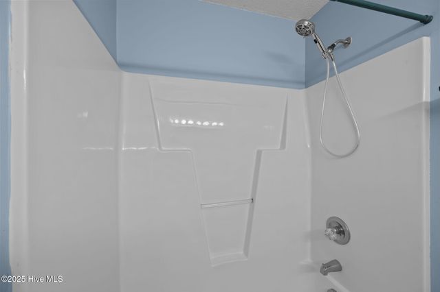 506 Sumrell Way, Hubert, NC 28539