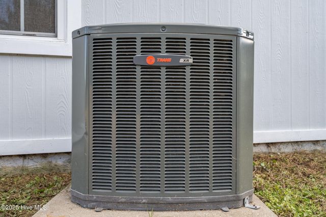 506 Sumrell Way, Hubert, NC 28539