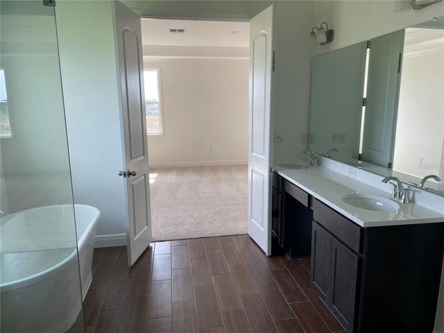 10067 DOLPHIN GULL CIRCLE, Thonotosassa, FL 33592