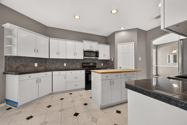 14402 Barker Pelican Court, Cypress, TX 77429