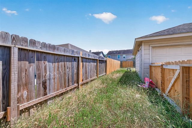 16747 Libson Falls Drive, Houston, TX 77095