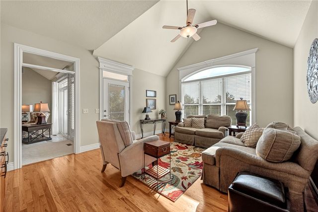 12 Oniell Drive, Bella Vista, AR 72715