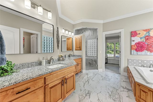 12 Oniell Drive, Bella Vista, AR 72715