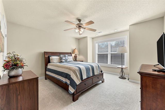 12 Oniell Drive, Bella Vista, AR 72715