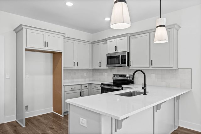 3060 Timberdale Dr, Clarksville, TN 37042