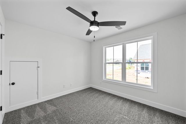 3060 Timberdale Dr, Clarksville, TN 37042