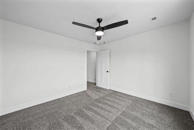 3060 Timberdale Dr, Clarksville, TN 37042