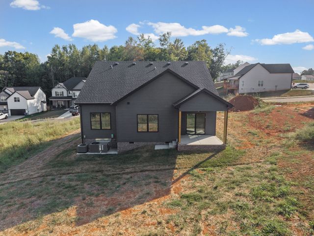 3060 Timberdale Dr, Clarksville, TN 37042