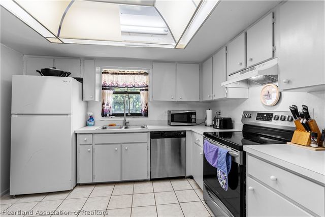 4320 Thompson Avenue, Sebring, FL 33875