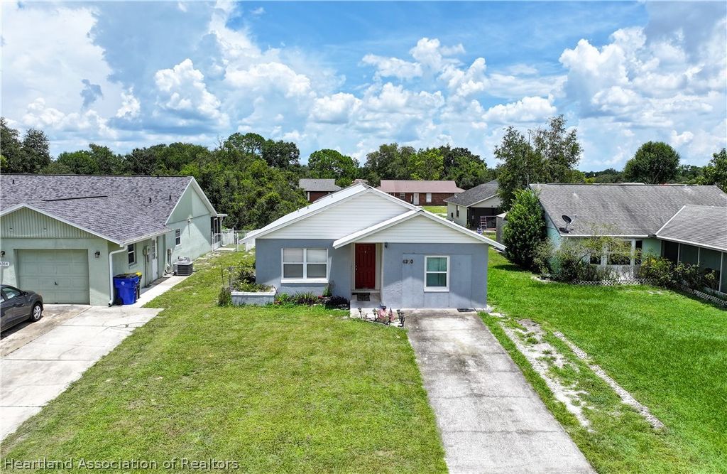 4320 Thompson Avenue, Sebring, FL 33875