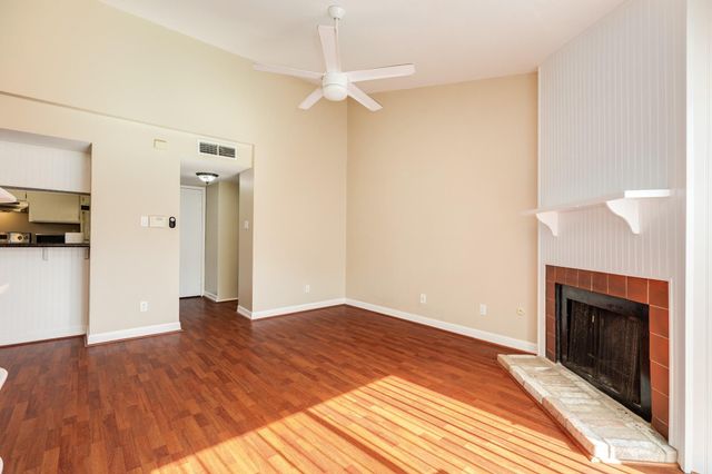 7140 N Holiday Drive, Galveston, TX 77550