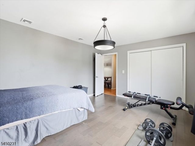 10 Cross St, Belleville Twp., NJ 07109