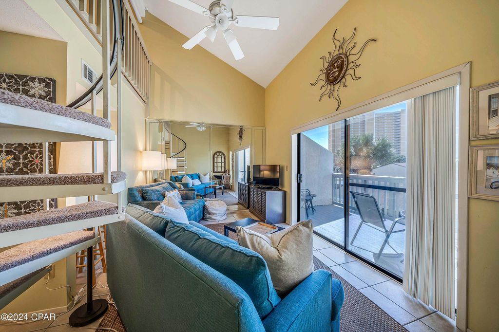 Image 19 of property listing at 17614 Front Beach Road 17E, Panama City Beach, FL 32413