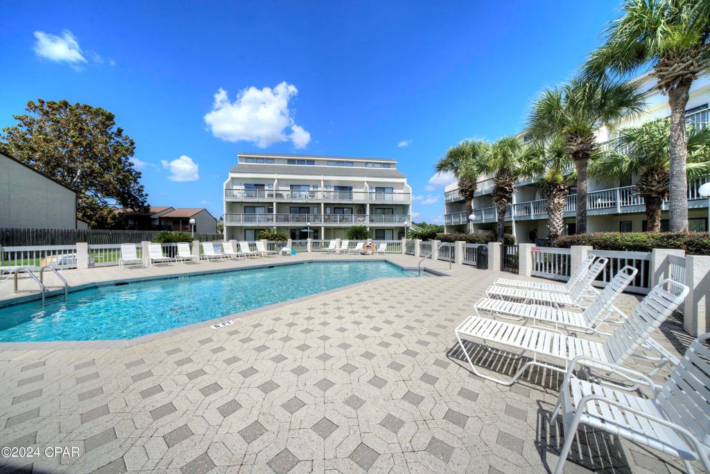 Image 31 of property listing at 17614 Front Beach Road 17E, Panama City Beach, FL 32413