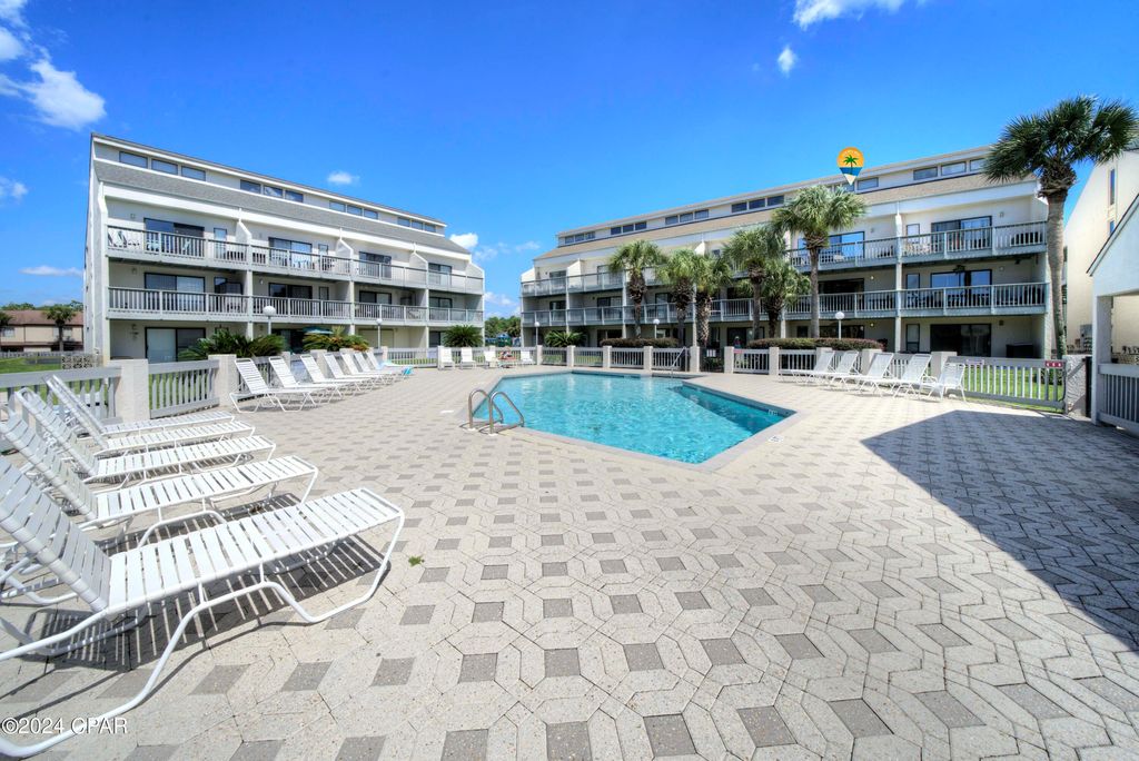 Image 32 of property listing at 17614 Front Beach Road 17E, Panama City Beach, FL 32413