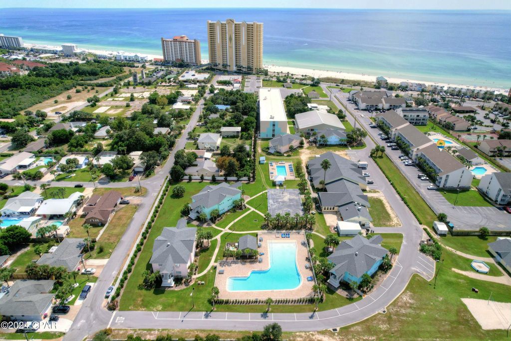 Image 42 of property listing at 17614 Front Beach Road 17E, Panama City Beach, FL 32413