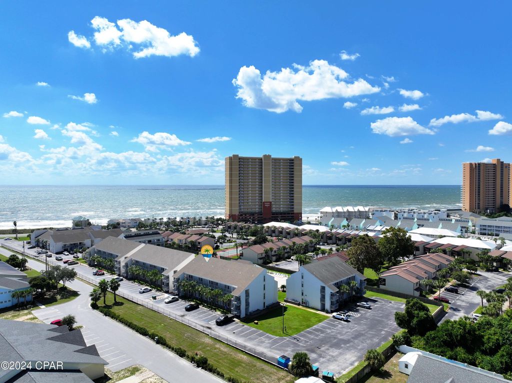 Image 44 of property listing at 17614 Front Beach Road 17E, Panama City Beach, FL 32413