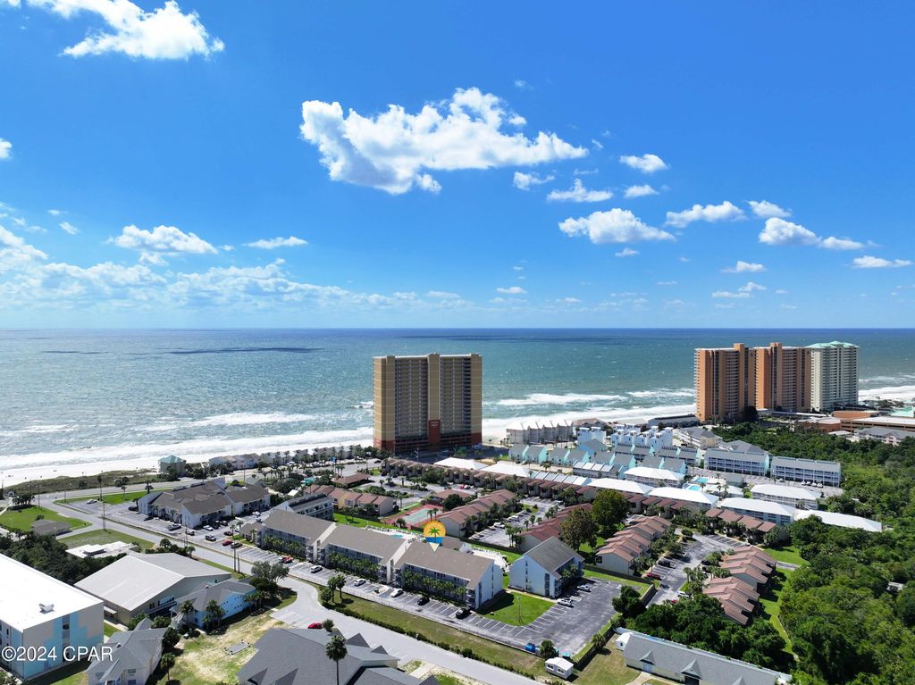 Image 46 of property listing at 17614 Front Beach Road 17E, Panama City Beach, FL 32413